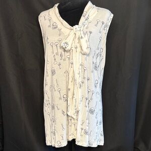 CAbi Cream Key-Print Tie-Neck Sleeveless Top